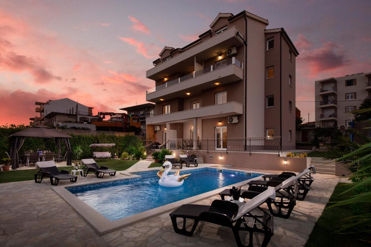 Sunny Garden A2 Apartment Split Ngoại thất bức ảnh
