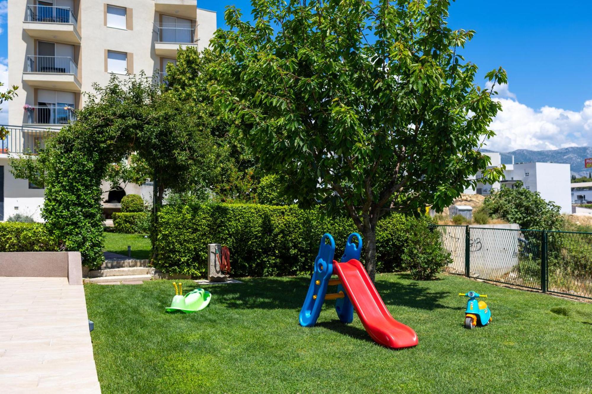 Sunny Garden A2 Apartment Split Ngoại thất bức ảnh
