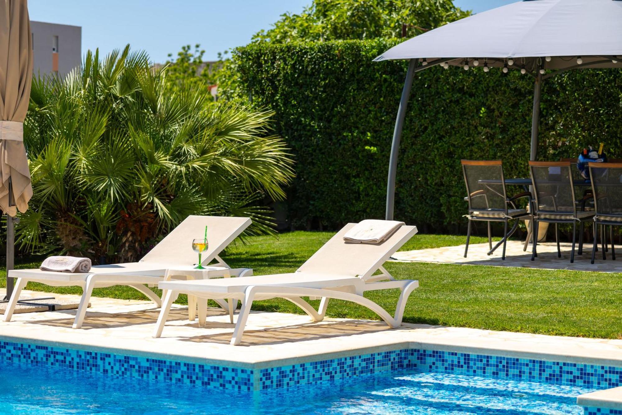 Sunny Garden A2 Apartment Split Ngoại thất bức ảnh