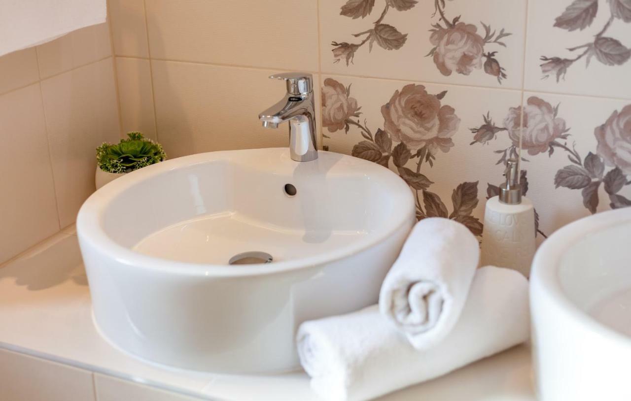 Sunny Garden A2 Apartment Split Ngoại thất bức ảnh